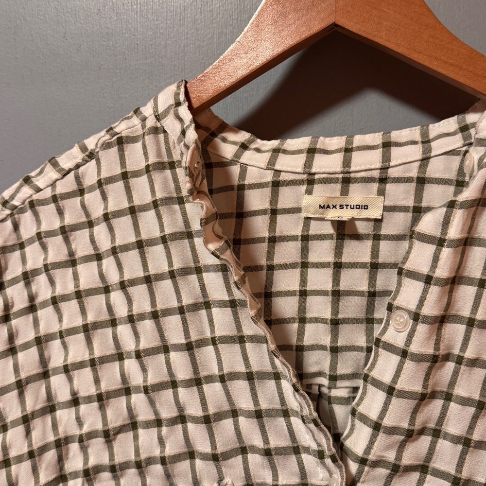 Max Studio Checkered Button Down Shirt M - image 3